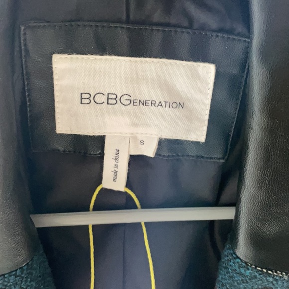 Black Aztec Jacket - Picture 3 of 3